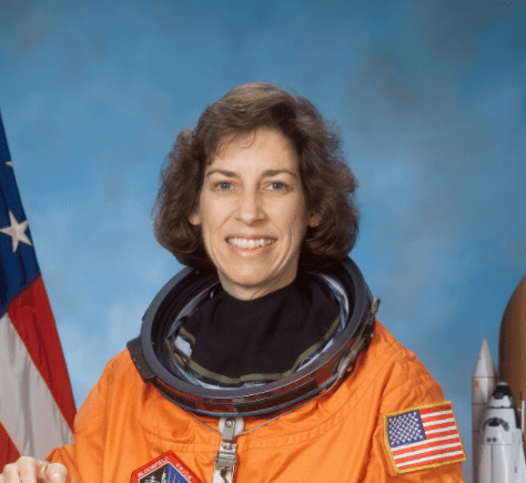 Ellen Ochoa